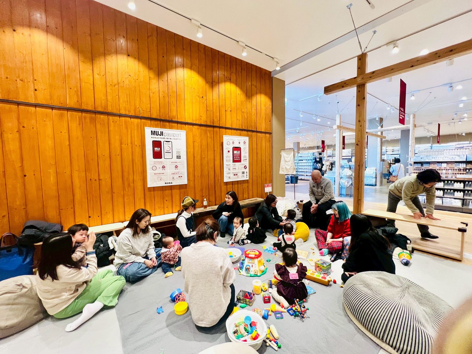 無印良品ハピオ木野店での様子